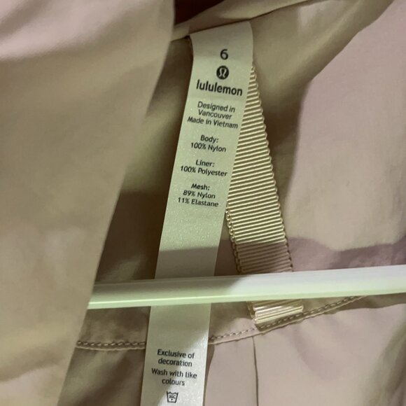 Lululemon Size 6 Jacket Colour Pink - Picture 2 of 5